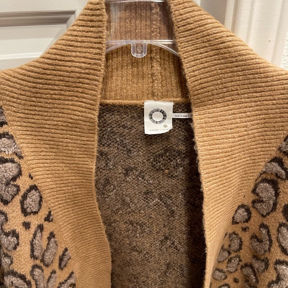 Anthropologie Akemi + Kin Leopard Sweater - Picture 3 of 5
